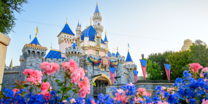 960x480-disneyland-resort-70th-celebration Disneyland Resort | I-5 Exit Guide