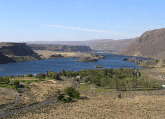Coulee Corridor Scenic Byway Sun Lake State Park | I-5 Exit Guide