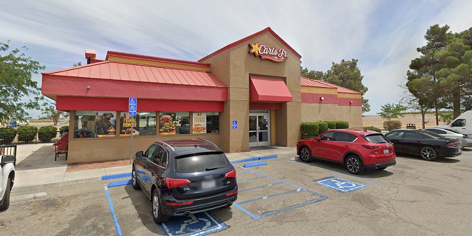 Carl's Jr. in Coalinga, CA | I-5 Exit Guide