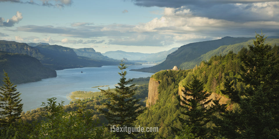 I-5 Road Trips | Columbia River in Oregon | I-5 Exit Guide
