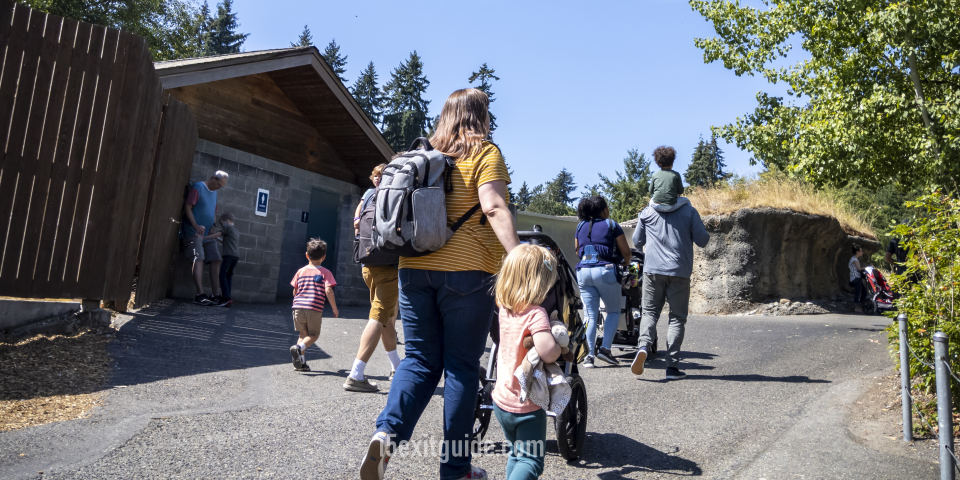 Point Defiance Zoo & Aquarium | I-5 Exit Guide